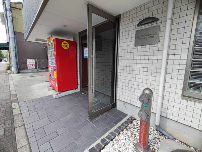 フラッティ円町北の物件外観写真