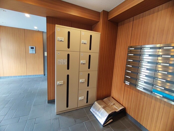 フラッティ円町北の物件外観写真