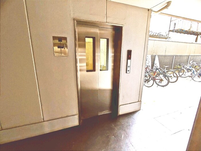 フラッティ円町北の物件外観写真