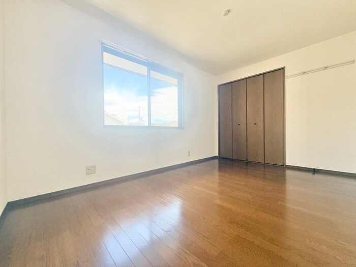 レジデンスⅡ号館の物件内観写真