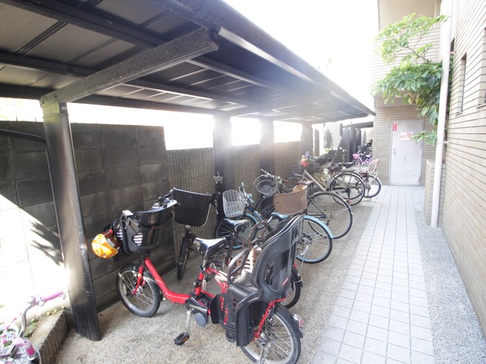 パラディオンⅠの物件外観写真