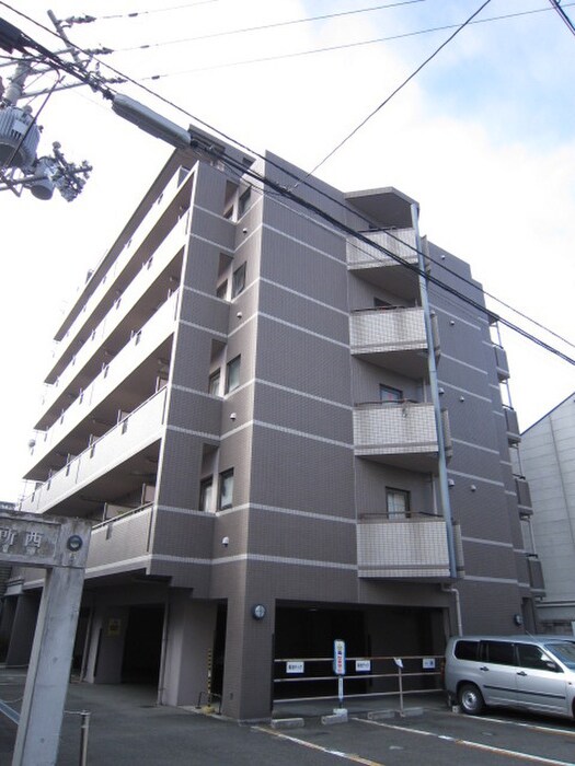 大晋メゾネ御所西の物件外観写真