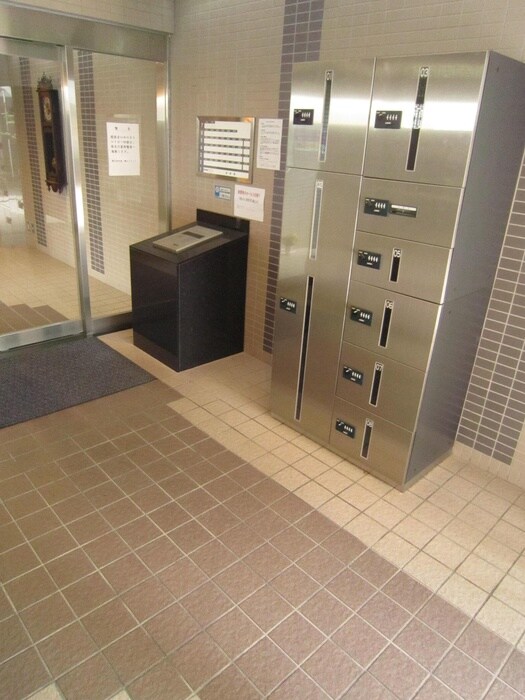 大晋メゾネ御所西の物件外観写真