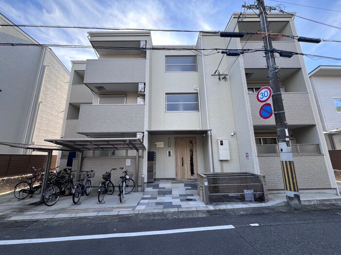 ラモーナ東本町Ⅲの物件外観写真