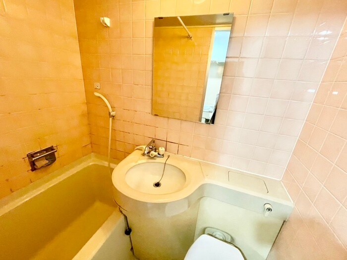 フレーヴァー深草の物件内観写真