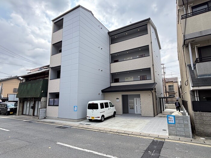 RAPPORT 太秦広隆寺の物件外観写真