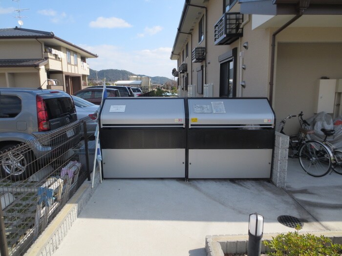 プラシ－ド嵯峨Ⅰの物件外観写真