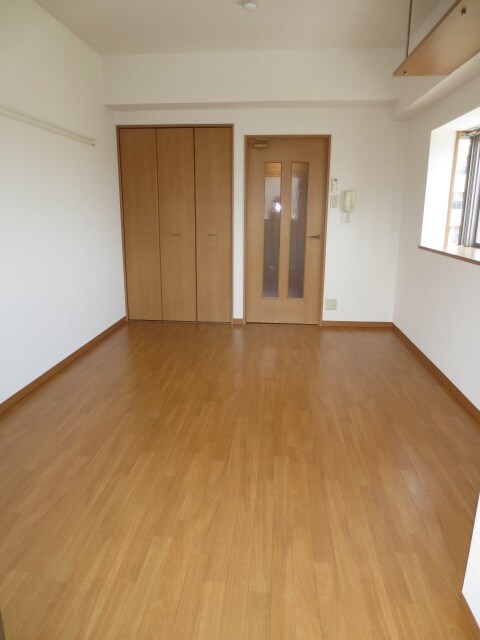 ルミエール八尾 Ⅱの物件内観写真