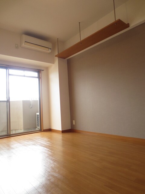 ルミエール八尾 Ⅱの物件内観写真