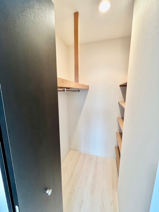 エベンエゼル三条の物件内観写真