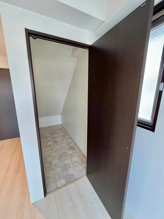 エベンエゼル三条の物件内観写真