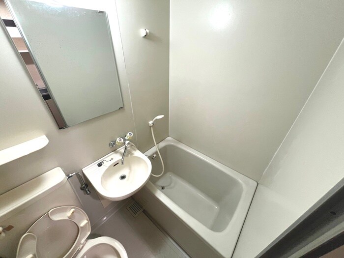 畠山ビルの物件内観写真