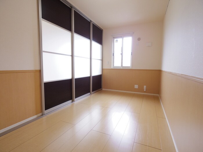 ヴェルドミールの物件内観写真