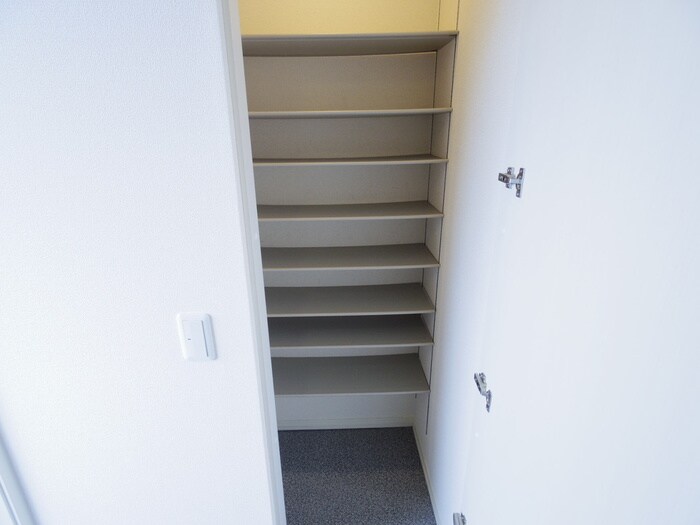 ヴェルドミールの物件内観写真