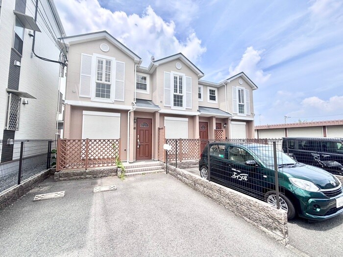 メゾンハイムの物件外観写真