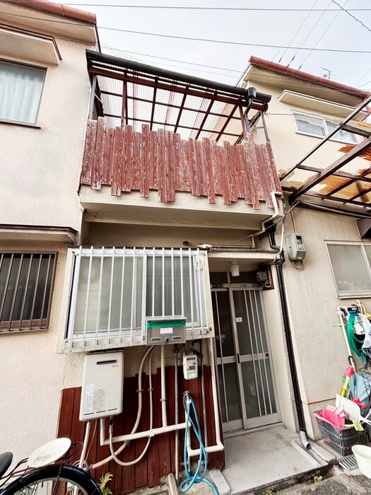 打越町テラスハウスの物件外観写真