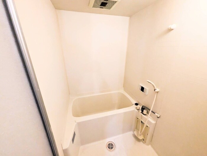 ファ－ストパレスの物件内観写真