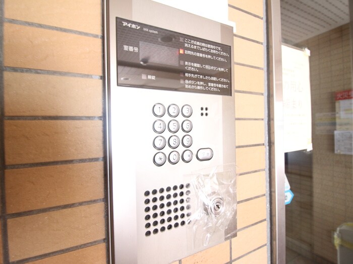 グランディヨン百万遍の物件外観写真