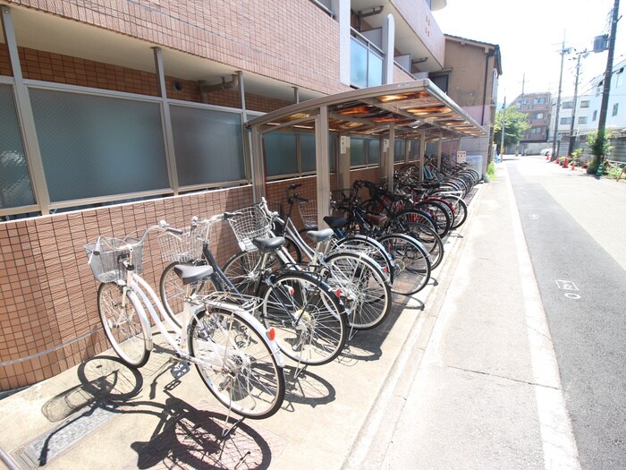 グランディヨン百万遍の物件外観写真