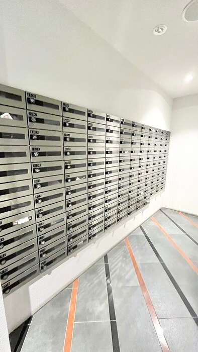 セレニテ北浜の物件外観写真