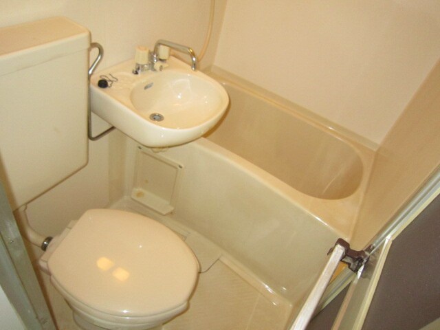 リオーラ神戸の物件内観写真