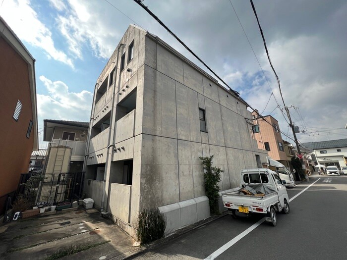 メゾン・ドゥ・ブ－シェ衣笠の物件外観写真