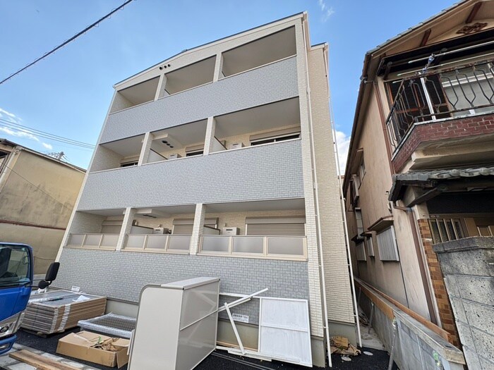 クレアール八戸ノ里の物件外観写真