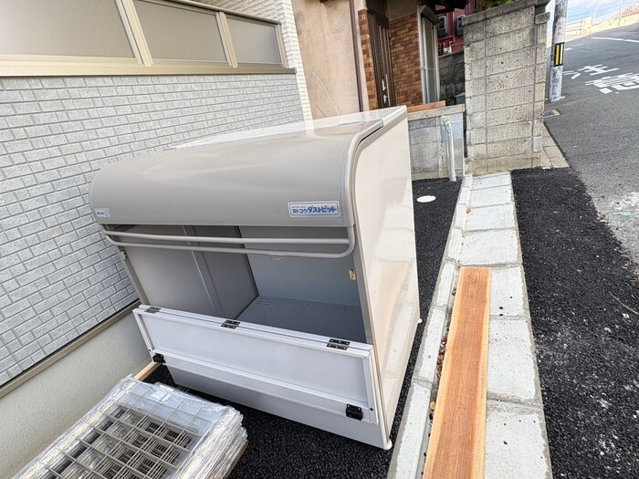 クレアール八戸ノ里の物件外観写真