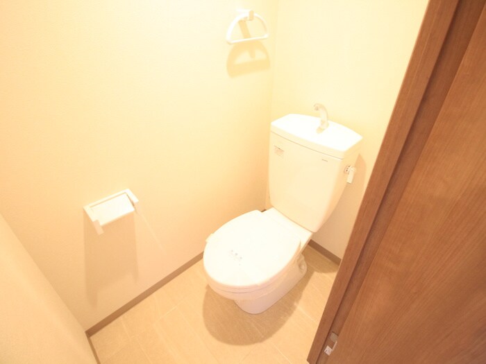 レガーレ長居公園の物件内観写真