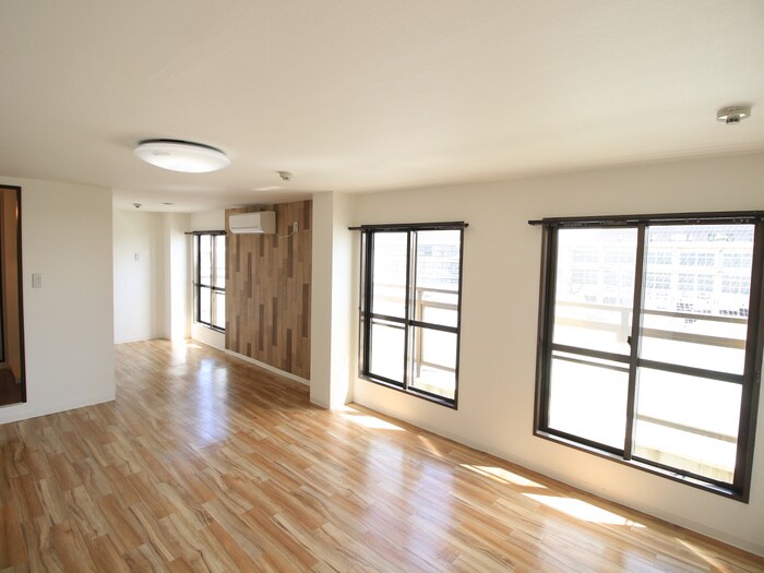 レガーレ長居公園の物件内観写真