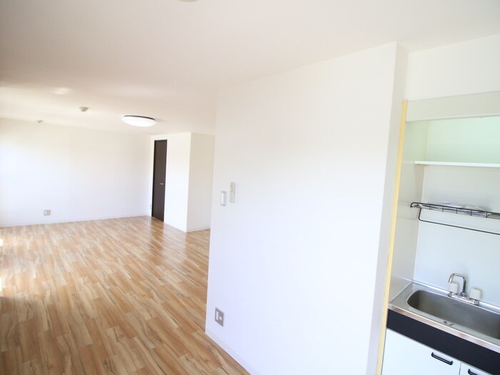 レガーレ長居公園の物件内観写真