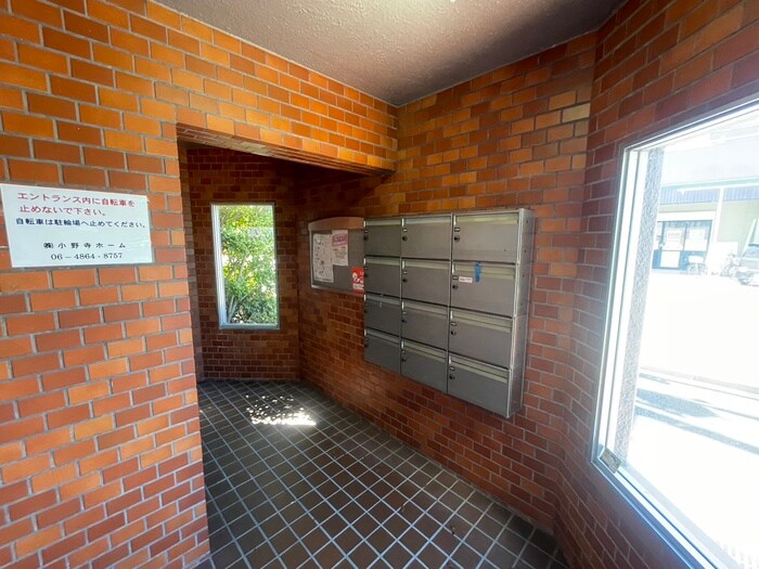 ユニハイム阪西の物件外観写真