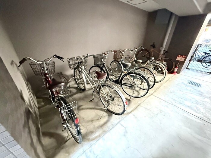 ディナスティ福島(604)の物件外観写真