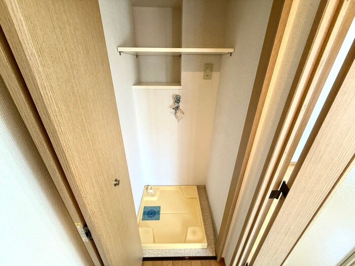 ディナスティ福島(604)の物件内観写真