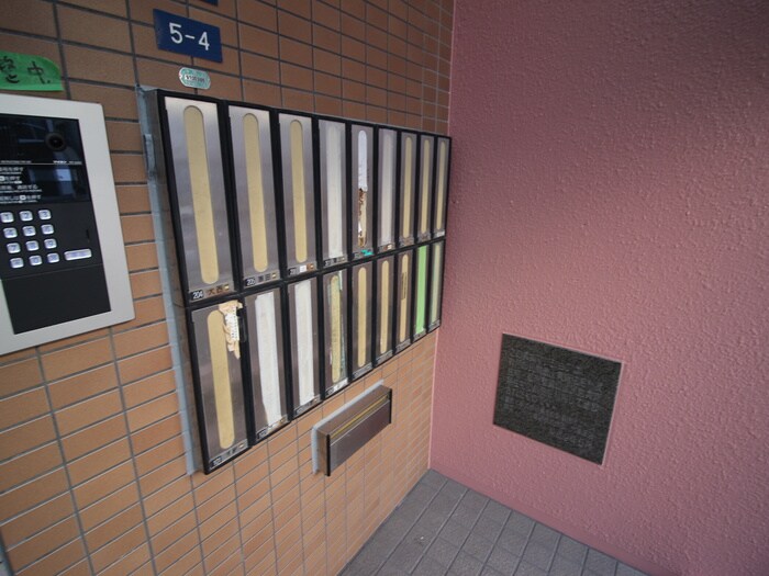 メゾンまほらの物件外観写真