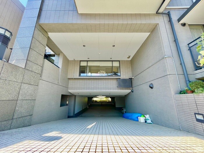 ラセ－ヌ豊中の物件外観写真