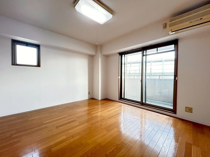 ルミエール深江の物件内観写真