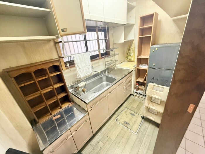 久世里ノ西店舗付き住宅の物件内観写真