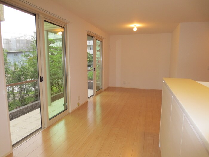 エスタ－テ箕面の物件内観写真