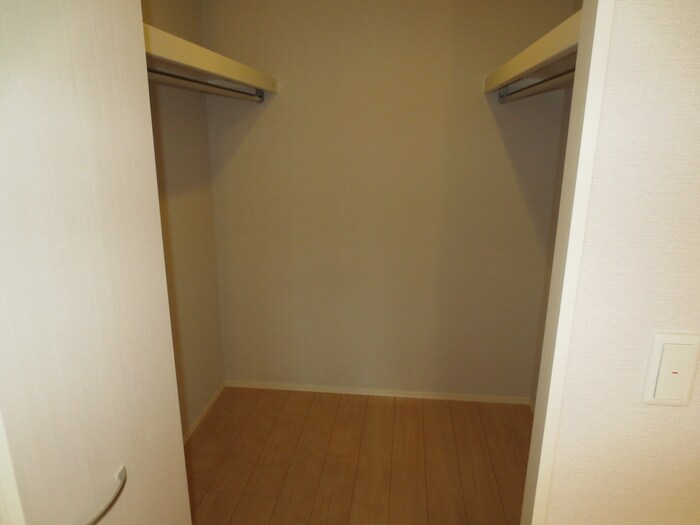 エスタ－テ箕面の物件内観写真