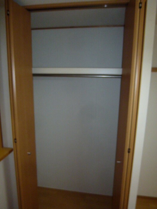 フェリ－チェヒルＣ棟の物件内観写真