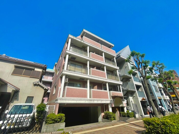 イルシオン・ド・芦屋の物件外観写真