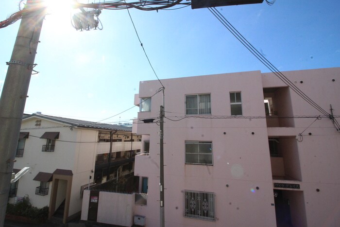 ロイヤルコ－ト神戸岡本の物件内観写真