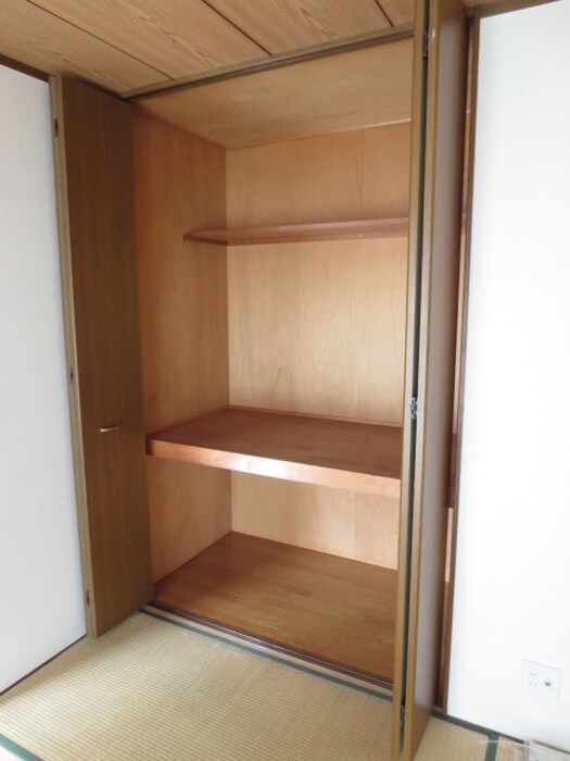 ヤマキヨハイツの物件内観写真