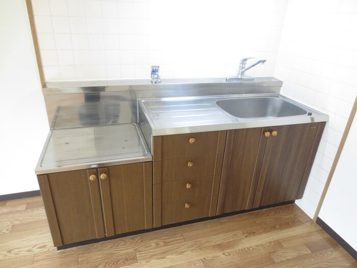 ウエストフィールド里中の物件内観写真