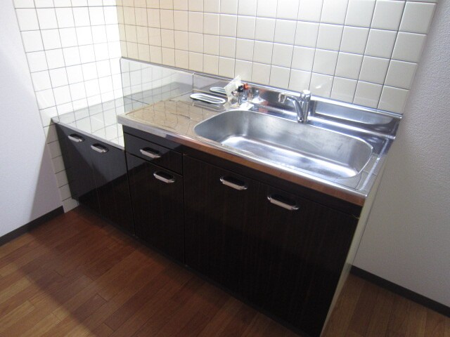 リュストル平野の物件内観写真