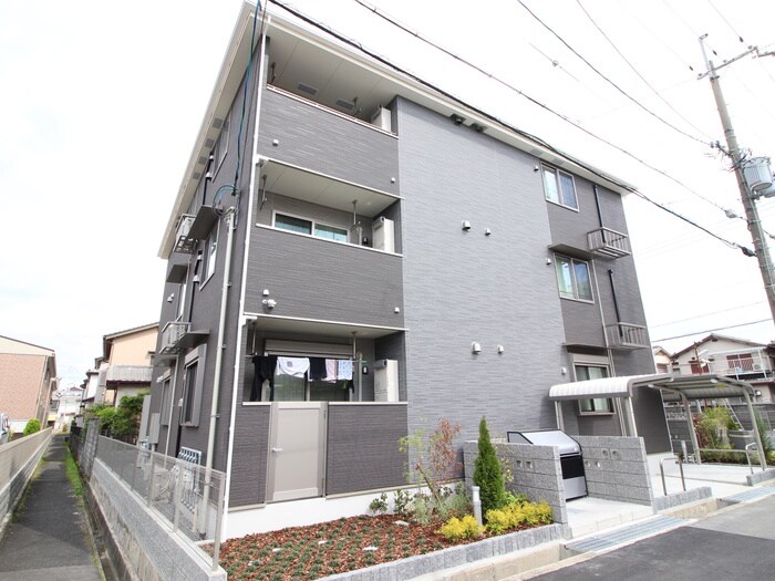 サザンクロスサウスの物件外観写真