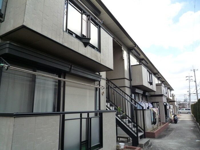 サンクレールの物件外観写真