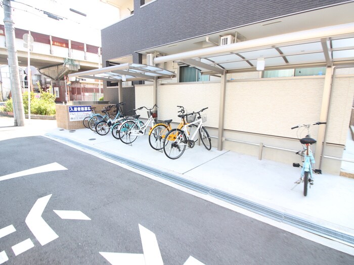 ジュネス服部南の物件外観写真