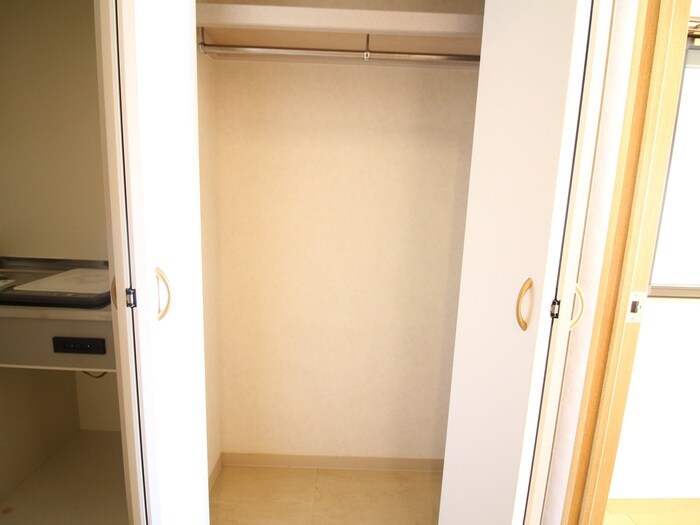 リュミエ－ル森南の物件内観写真